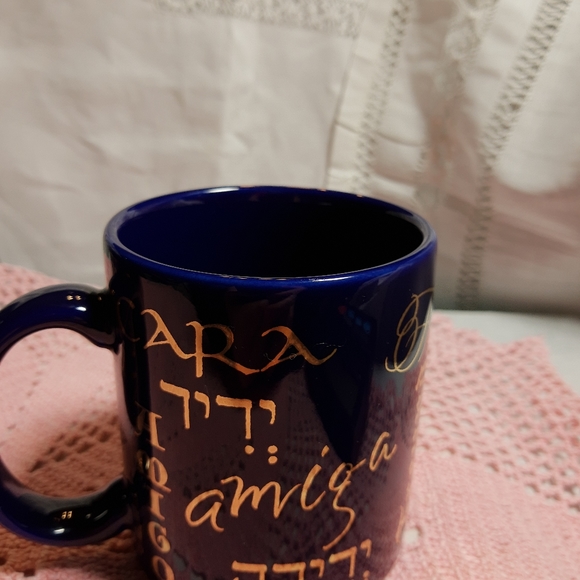 2  mugs with FRIEND inscribed in mult languages - Picture 5 of 6